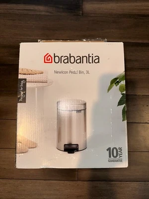 Cubo de basura Brabantia NewIcon cubo de pedal cubo de basura cubo de cosméticos gris metálico 3 L Foto 1 de 4