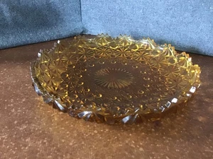 Vtg Amber Gold 7 1/2” Glass Candy Dish Plate ~ Scalloped Edge ~ Trinkets Snacks - Picture 1 of 5