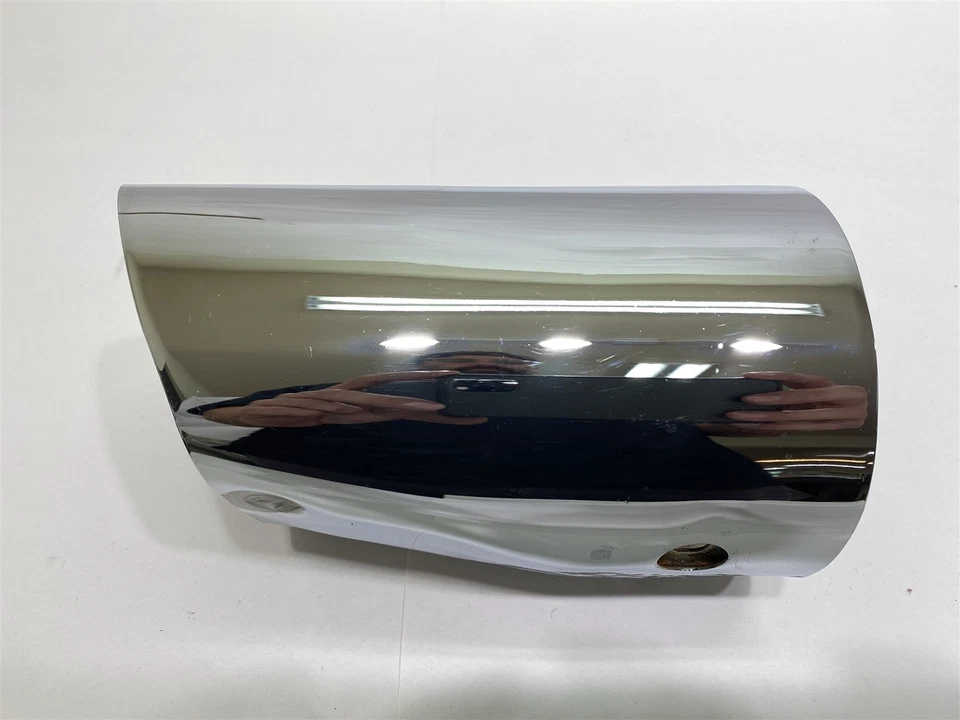 Punta silenciadora trasero derecho Honda OEM 2010-17 GL1800 Goldwing 18316-MCA-305 Foto 1 de 4