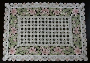 Embroidery Embroidered Cutwork Pink Green Floral Placemats Table Runner Wedding - Picture 1 of 10