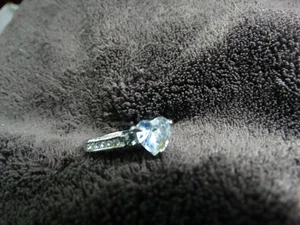 Ring Herzförmiger Zirkonia CZ silberfarben - Bild 1 von 5