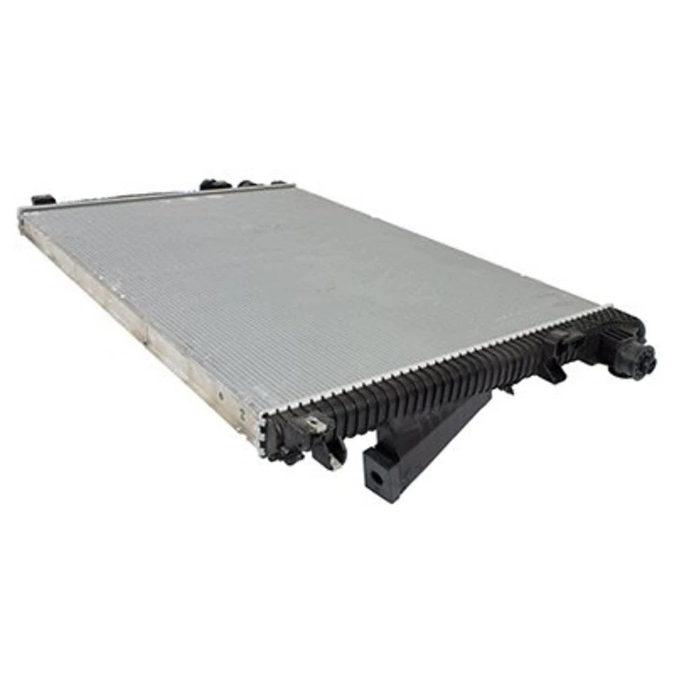 RAD61 Motorcraft Radiator for F450 Truck F550 F250 F350 Ford F-450 Super Duty Foto 1 de 1