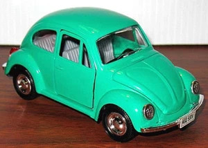 Vintage VW BEETLE Big Green Diecast Metal Car FRICTION TOY Rare! MINT Shackman - Picture 1 of 4