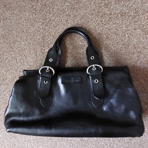 GIANNI CONTI BLACK LEATHER GRAB SHOULDER HANDBAG DETACHABLE STRAP VINTAGE - Picture 1 of 15