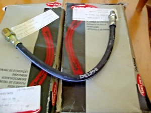Triumph TR2 TR3 Front Brake Hoses X2 Latiguillos de Freno Delantero - Bild 1 von 1