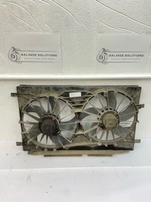 Jeep Compass Avenger Patriot Sebring 2007-2017 montaje de ventiladores de refrigeración OEM 6-176 Foto 1 de 4