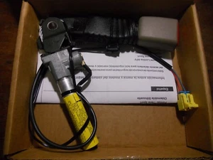 Gm Front Seat Belt Buckle 12457480 ( DN388 DS541) - Picture 1 of 2