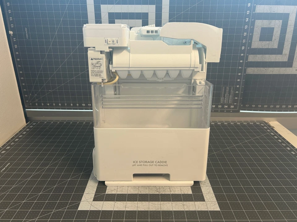 Conjunto de motor para máquina de hielo y barrena para refrigerador LG P# EAU61843013 AEQ73110205 Foto 1 de 4