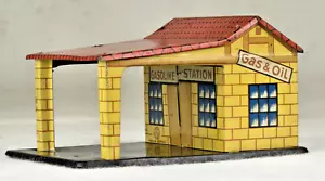 Penny Toy "Gasoline Station Gas & Oil" Distler JDN Germany 2 1/2" Wide Very Good - Picture 1 of 12