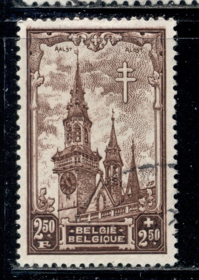 BELGIUM B262 SG874 Used 1939 2.50r+2.50fr Alost Belfrie T.B. Semi Postal CV$10 - Image 1 of 1