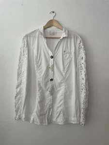 Elisa Cavaletti White w/ Lace Arm & Decorative Buttons Shirt - Size 14 - Picture 1 of 10