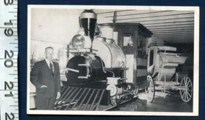 PIONEER VILLAGE MINDEN NEBRASKA POST CARD VINTAGE TRAIN CARRIAGE PHOTOGRAPH OLD - Picture 1 of 2