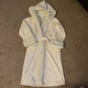 Pottery Barn Robe Adult S Ivory Faux Fur Plush Cozy Hooded Belted Luxury Spa - Picture 1 of 5