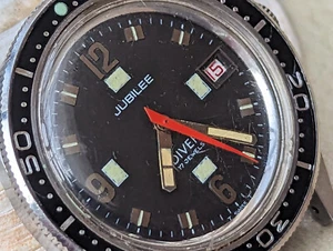 Vintage Jubilee All SS Skin Diver w/Black Dial,Red Quickset Date,Runs Strong - Picture 1 of 24
