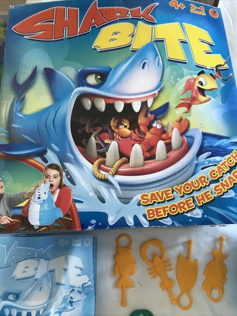 Goliath Games Shark Bite Game