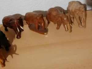 4 x Elefanten aus Holz Deko verschiedene cm hoch - Bild 1 von 4