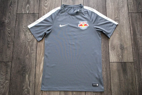 RED BULL SALZBURG TRAINING FOOTBALL SHIRT JERSEY NIKE GRAY COLOR SIZE MENS SMALL Cover