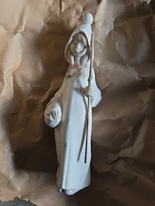 Figura Lladro "Pastora con Cesta" #4678 8,5 Alto Belén Navidad - Imagen 1 de 6