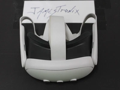 Meta Quest 3 512GB VR Headset Only, Great Condition (No Controllers) - Image 1 of 4