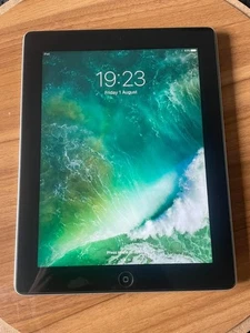 Apple Ipad 4th Generation Tablet 16GB WiFi A1458 9.7in Black Silver tablet 2012 - Picture 1 of 23