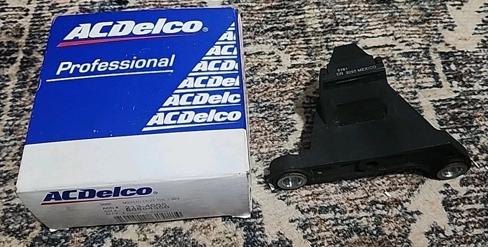 Engine Crankshaft Position Sensor-Sedan ACDelco 213-4665 ‎88864356 Genuine OEM - Image 1 of 4