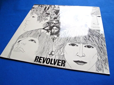 The Beatles * REVOLVER * Original 1966 UK 'Mono' LP * TRUELY AMAZING & MINT- * - Image 1 of 4