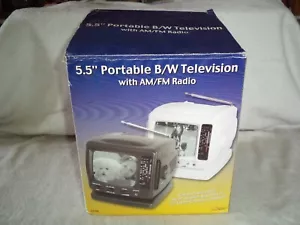 VTG Portable 5.5" Black B&W TV | AM/FM Radio Advantage Industries W/Box - Picture 1 of 12