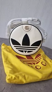 Gucci X Adidas Round White Ophidia Shoulder Bag - Bild 1 von 7