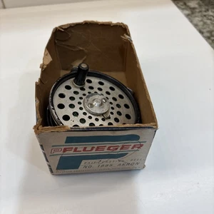 VINTAGE Martin 62 FLIEGENROLLE in alter Pflueger Box (Artikel passt nicht zu Box) - Bild 1 von 14