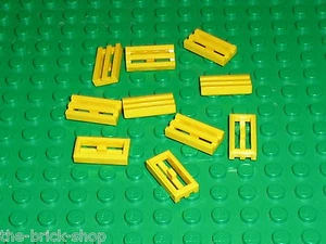 Lot de10 grilles jaunes LEGO yellow Tiles 1 x 2 Grille without Groove 2412a - Foto 1 di 1