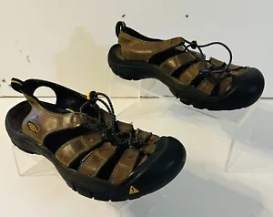 Keen Newport H2 Sandle Brown Outdoor Closed Toe Men's Size 9. - Picture 1 of 9