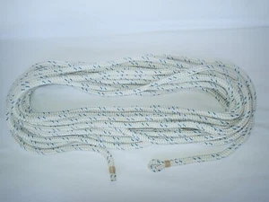 Yale Yacht Braid ½ Inch (13 mm) - Picture 1 of 7