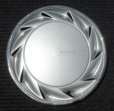 Cubierta de rueda tapacubos Plymouth Voyager Acclaim Sundance 1991 1992 original de 14" Foto 1 de 4