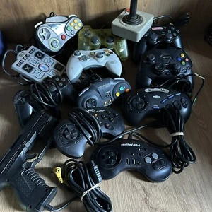 13 X Joblot Of Untested Spares Controller Pads N64  PS2 PS1 XBOX & More - Picture 1 of 5