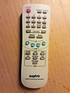 SANYO RB-DA2000 CD TAPE TUNER REMOTE - Picture 1 of 5