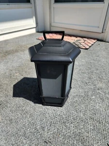 ACOUSTIC RESEARCH AWSBT8 Mainstreet Indoor/Outdoor Portable Bluetooth(R) Speaker - Picture 1 of 5