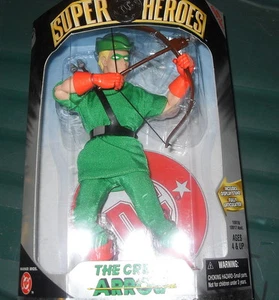 THE GREEN ARROW ACTION FIGURE DC SUPER HEROES 9" SILVER AGE COLLECTION HASBRO - Picture 1 of 1