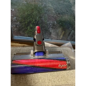Dyson Genuine Vacuum Cleaner Soft Roller Cleaner Head Attachment Genuine 112232 - Picture 1 of 9