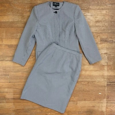 Vintage Houndstooth Suit Size Medium 1990s Black/White Blazer & Skirt Set - Image 1 of 4