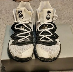 kyrie 5 size 9