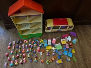 Huge Peppa Pig Toy Lot Camper House Figures & Accessories - T109 - Picture 1 of 8