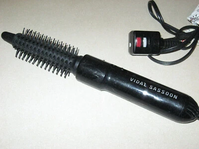 VIDAL SASSOON 1" AIRE CALIENTE RIZADOR CEPILLO CON PUNTAS DE BOLA CERDAS LIBERACIÓN DE RIZOS d Foto 1 de 3