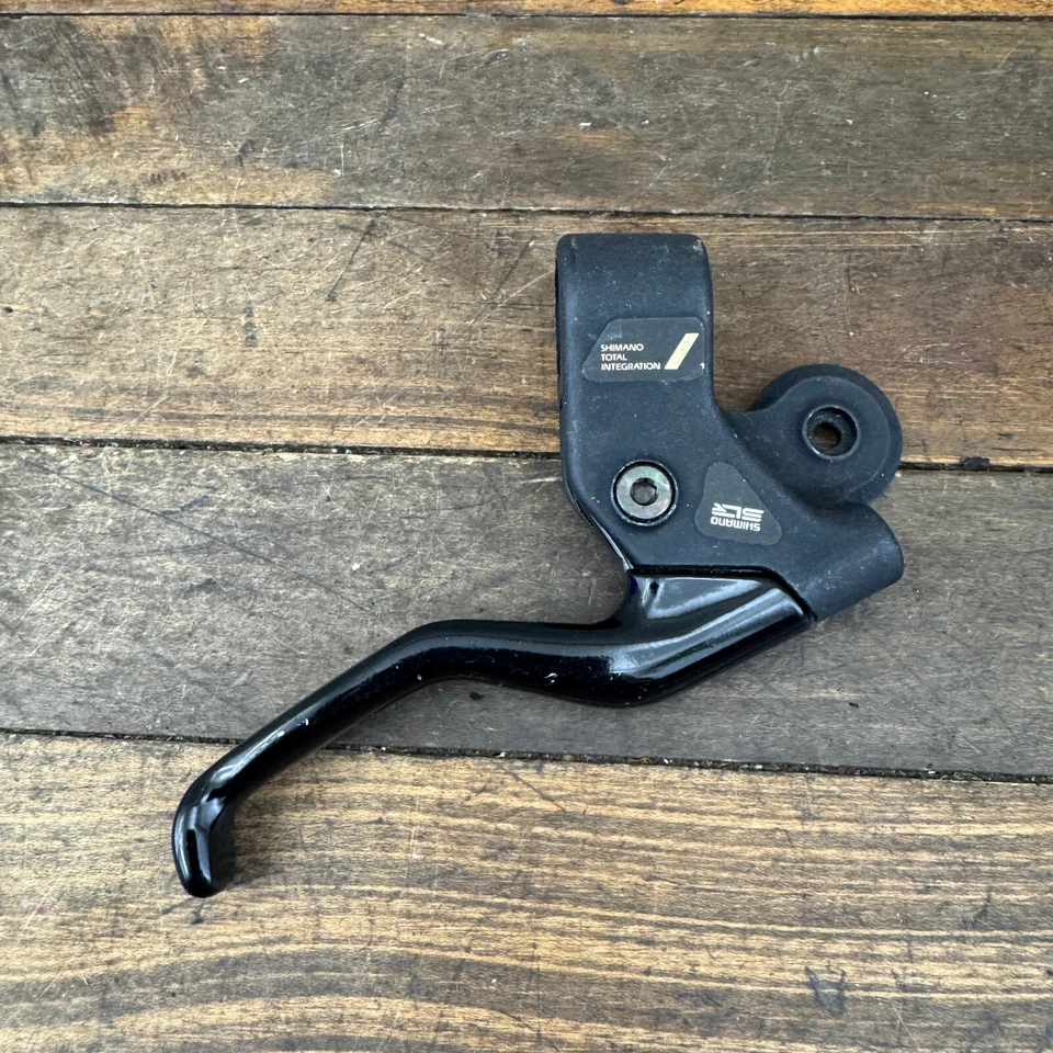 Vintage Shimano Deore DX ST-M071 Shifter RIGHT Lever Body Only Replacement Part - Image 1 of 4