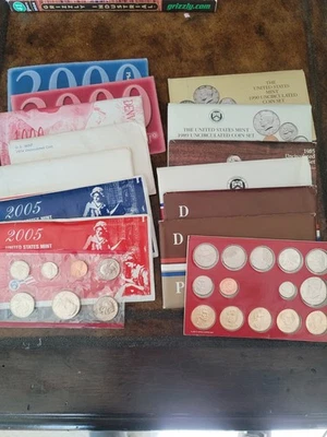 Lot of 15 - US Mint Unc. Coin Sets 1974 - 2008 - D and P Mints  - Image 1 of 3