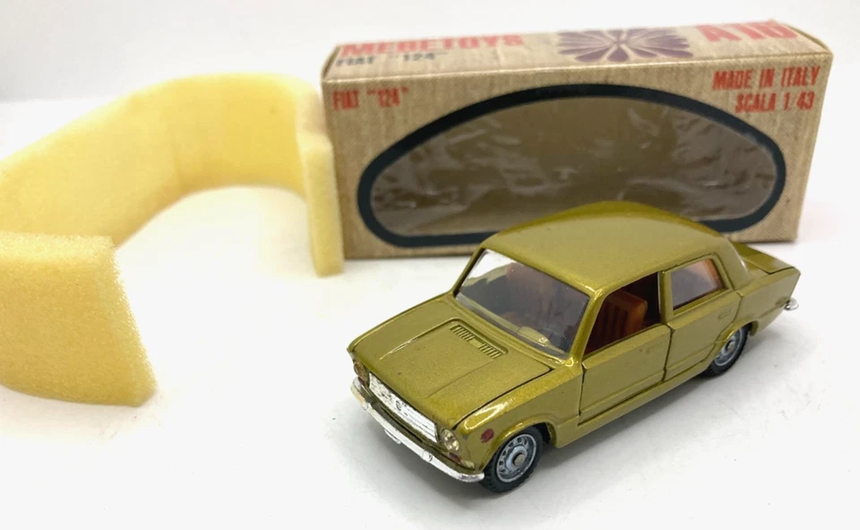 44602 MEBETOYS / ITALIE / A16 FIAT 124 OR 1/43 - Photo 1/4