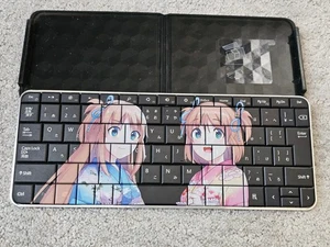 ULTRA RARE: Microsoft Japan Wedge Mobile Keyboard Ai/Yuu Madobe (窓辺優と愛) OS-Tan - Picture 1 of 2