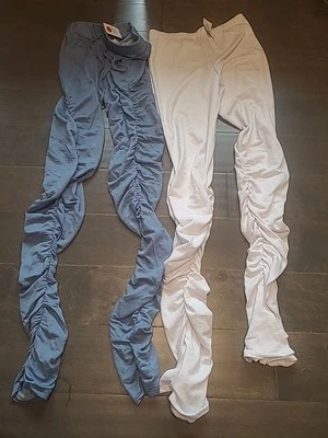 leggings largos con volantes Foto 1 de 4