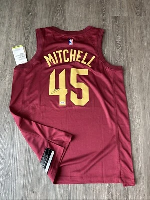 Donovan Mitchell Cleveland Cavaliers Autograph Signed Jersey! Psa Certed - Image 1 of 3