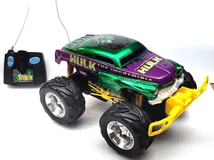 VINTAGE TYCO RC 49 MHz -INCREDIBLE HULK RC (with Remote) GREAT CONDITION- WORKS! - Picture 1 of 9