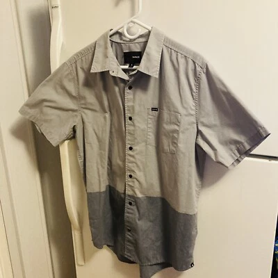 Hurley Short Sleeve Shirt Button Front Collared Steel Multicolored Men's Size L - Image 1 of 4